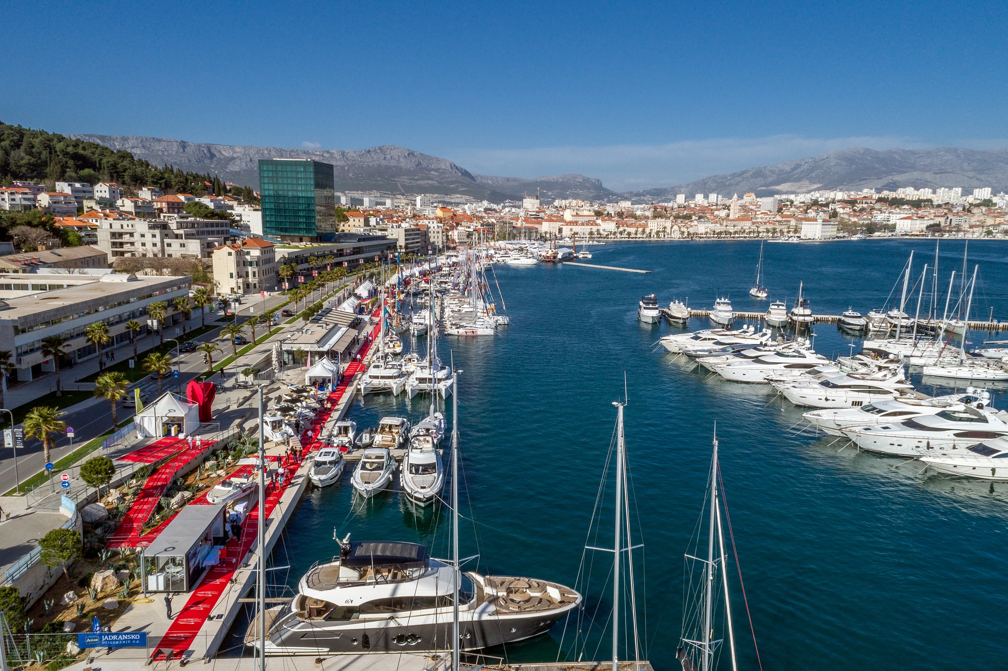Monte Carlo Yahts Croatia at Croatia Boat Show 2018 with MCY